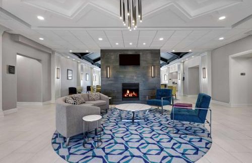Westminster Hotel | Homewood Suites by Hilton London Ontario