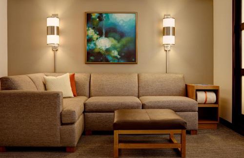 South Tulsa Hotel | Homewood Suites by Hilton Tulsa South Medical District