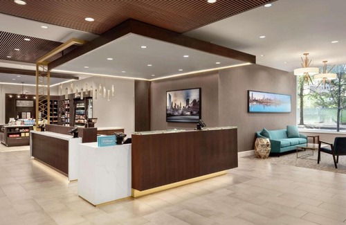 South Loop Hotel | Homewood Suites By Hilton Chicago Downtown South Loop
