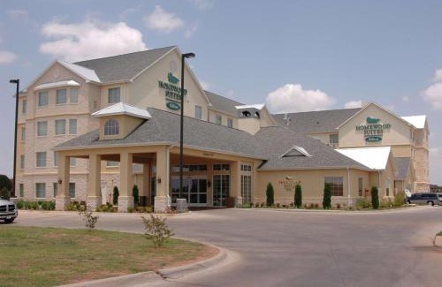 Wichita Falls Hotel | Homewood Suites Wichita Falls