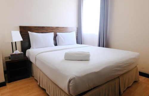 Braga Apartment | Homey 3BR Apartment at Braga City Walk By Travelio