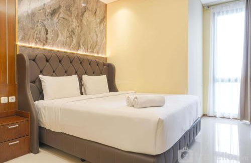 Mampang Prapatan Apartment | Homey and Spacious 2BR at Samara Suites Apartment By Travelio