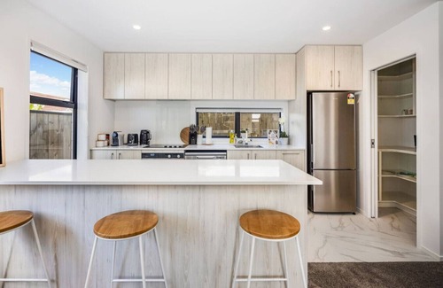 Trentham House | Homey Haven in Trentham - 3BR