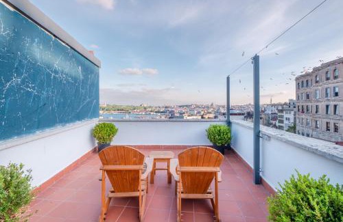 Galata Apartment | Homie Suites - Historical Apartment Nearby Galata Tower