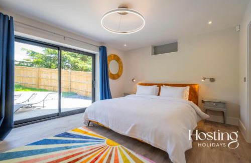 Tring House | Honeybee Barn - Stunning 4-Bed Rural Paradise
