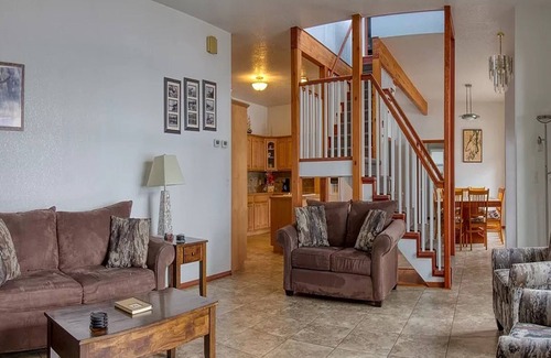 Brinnon House | Hood Canal Waterfront Home Fantastic Views Crab, Boat, Kayak, Fire Pit, Hot Tub