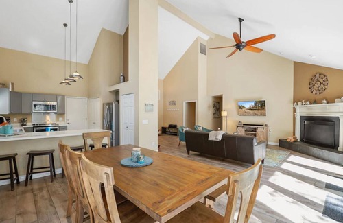 Flagstaff House | Hoof Haus in Aspen Valley Country Club in Flagstaff