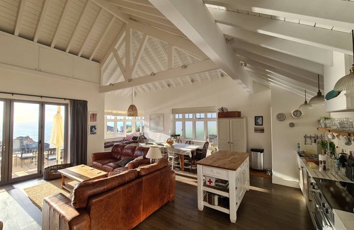 Hope-Cove House | Hope Cove, sleeps 2-9, glorious sea views, pet friendly