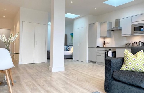 Fleet Apartment | Horizon @ Fleet Heights - Apartment Eight