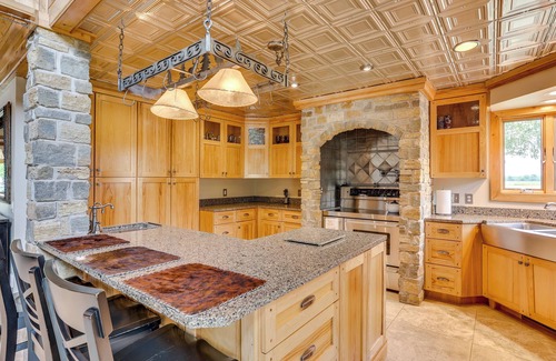 Deering Cabin | Hornersville Vacation Rental w/Private Pond!