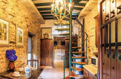 Coristanco House | Horreo Lar San Adrián Typical Galician lodging, for a couple