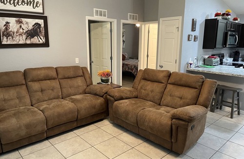 Fellowship House | Horse country retreat