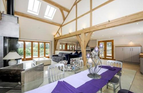 Nuthurst House | Horsham-Gatwick 16 miles Luxury-near Leonardslee