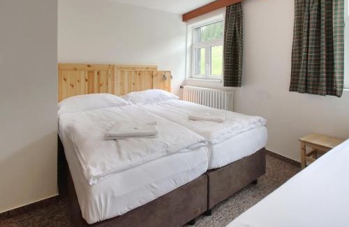 Pec pod Snezkou Cabin | Horský hotel Žižkova bouda