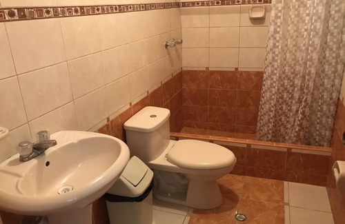 Trujillo Hostel | Hospedaje Las Flores