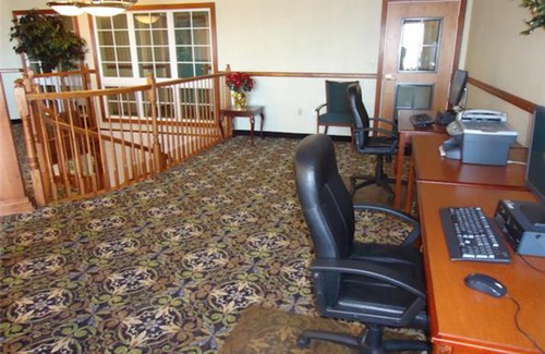 Wilkes-Barre Hotel | Host Inn an All Suites Hotel