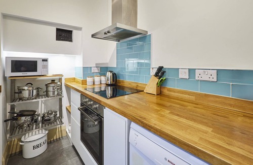 Sandsend House | Host & Stay | Beachside Cottage