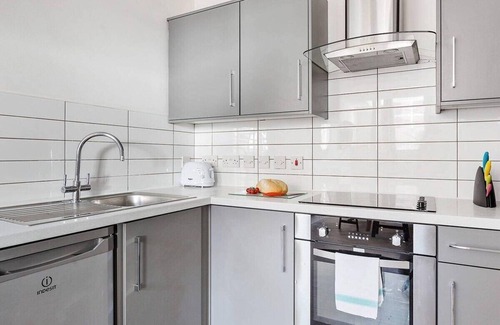 RopeWalks Apartment | Host & Stay | Slater Street Apartment IV