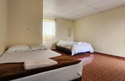 Juayua Apartment | Hostal Carolinas