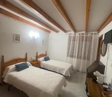 Branosera House | Hostal Cholo