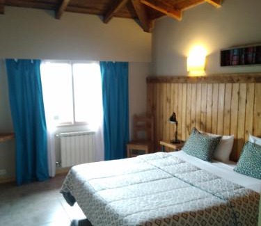 10 de Diciembre Hostel | Hostal El Korú