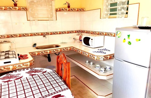 Holguin Bed & Breakfast | Hostal Gina y Francis