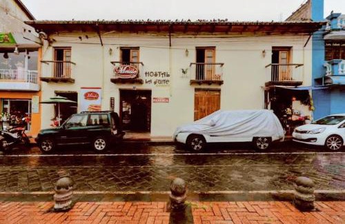 Sangolqui House | Hostal La Suite