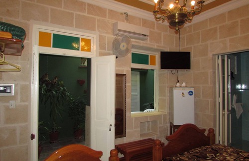 Sancti Spiritus Hostel | Hostal Paraiso