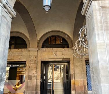 Ciutat Vella House | Hostal Porxos Garden