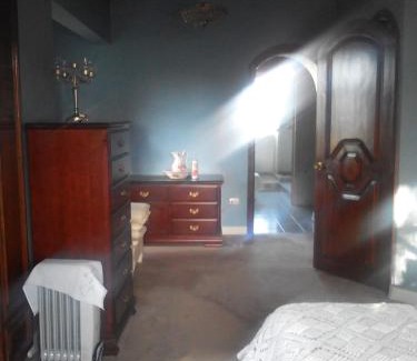 Tababela House | Hostal Saint Mary´s Tababela