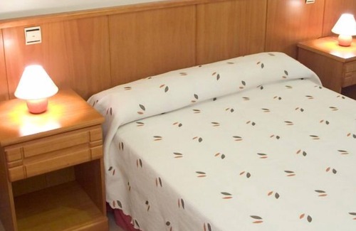 Sardon de Duero Hotel | Hostal Sardon
