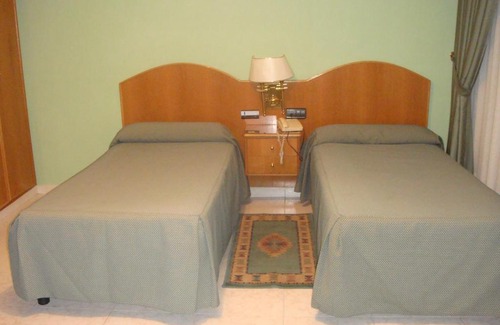Palencia House | Hostal Serpol