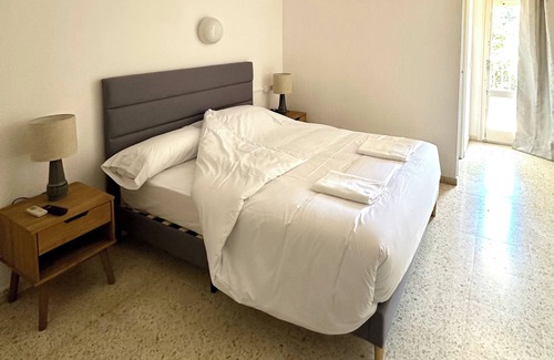 Palafolls House | Hostal Solfina