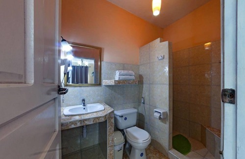 Trinidad House | Hostal Victor TRINIDAD