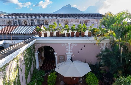 Antigua Guatemala Hostel | Hostel ∙ 8 guests