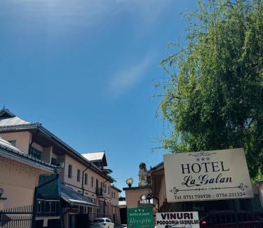 Radauti Hostel | Hostel „La Galan”