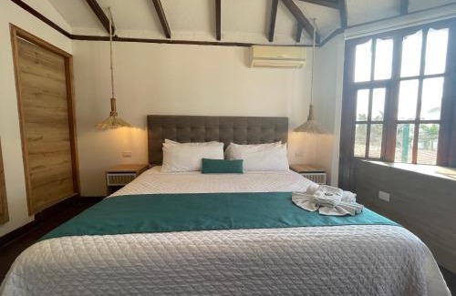 Punta Blanca Hotel | Hosteria Punta Blanca