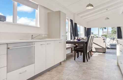 Whitianga House | Hosts on the Coast The Lazy Jandal