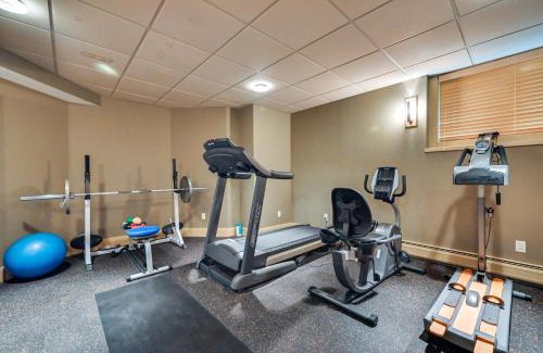 Longmeadow House | Hot Tub, Gym, Game Room! Luxe Estate in Longmeadow