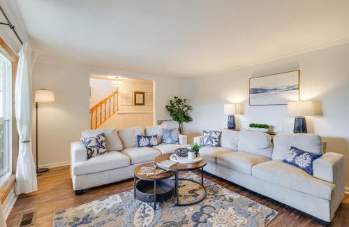 Deltaville House | Hot Tub, Sunrooms and Fire Pits Deltaville Home!