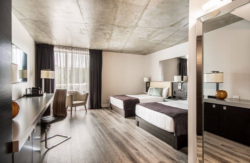 Quartier des Spectacles Hotel | HOTEL 10