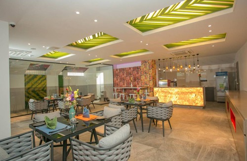 Dhaka Hotel | Hotel ∙ 2 guests