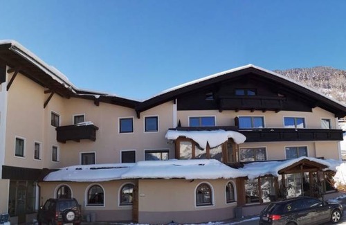 Ladis Hotel | Hotel ∙ 4 guests