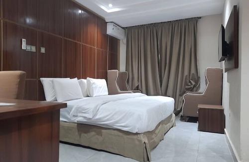 Kogi State Hotel | HOTEL 69 PALMS
