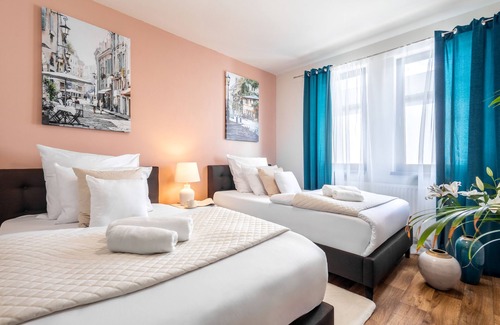 Bielany Wroclawskie Hotel | Hotel A4 Wrocław