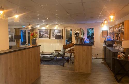 Morangis Hotel | Hotel Acadie Orly Morangis
