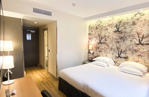 Silly-Gallieni Hotel | Hotel Acanthe