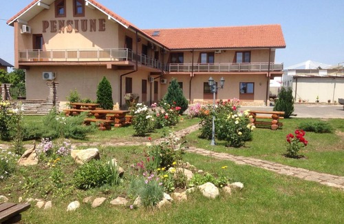 Adjud Hotel | Hotel Adial