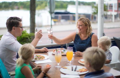 Mariehamn Hotel | Hotel Adlon