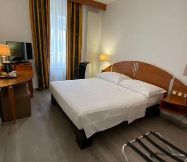 Downtown Geneva Hotel | Hotel Admiral